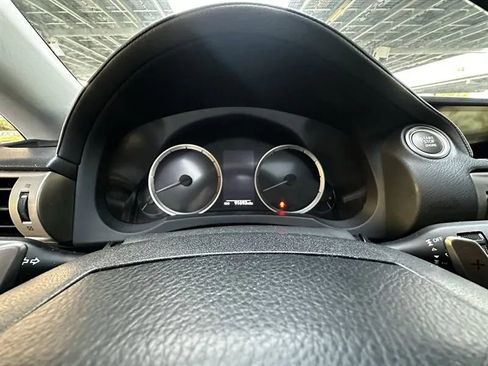Used 2016 Lexus IS 200t w/ Navigation System Package RWD image 40