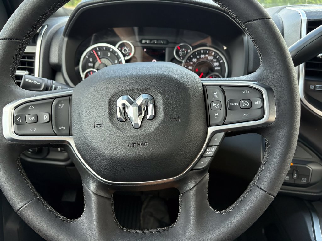 New 2026 RAM 3500 Big Horn AWD/4WD image 18