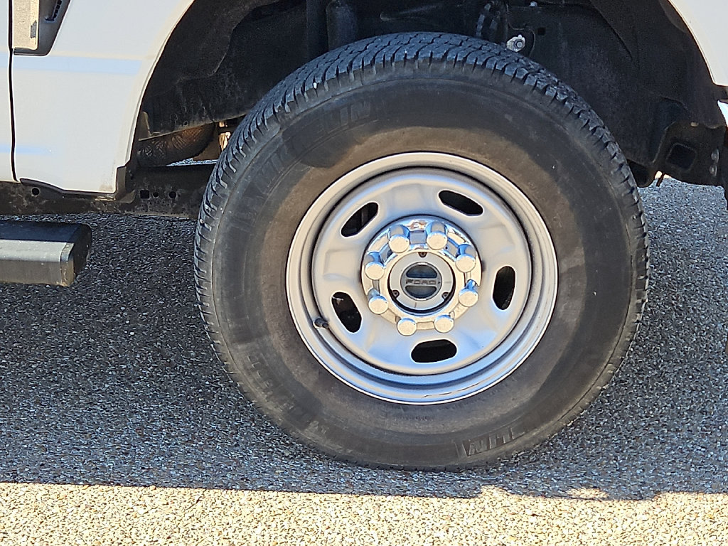 Used 2023 Ford F250 XL w/ XL Chrome Package AWD/4WD image 13
