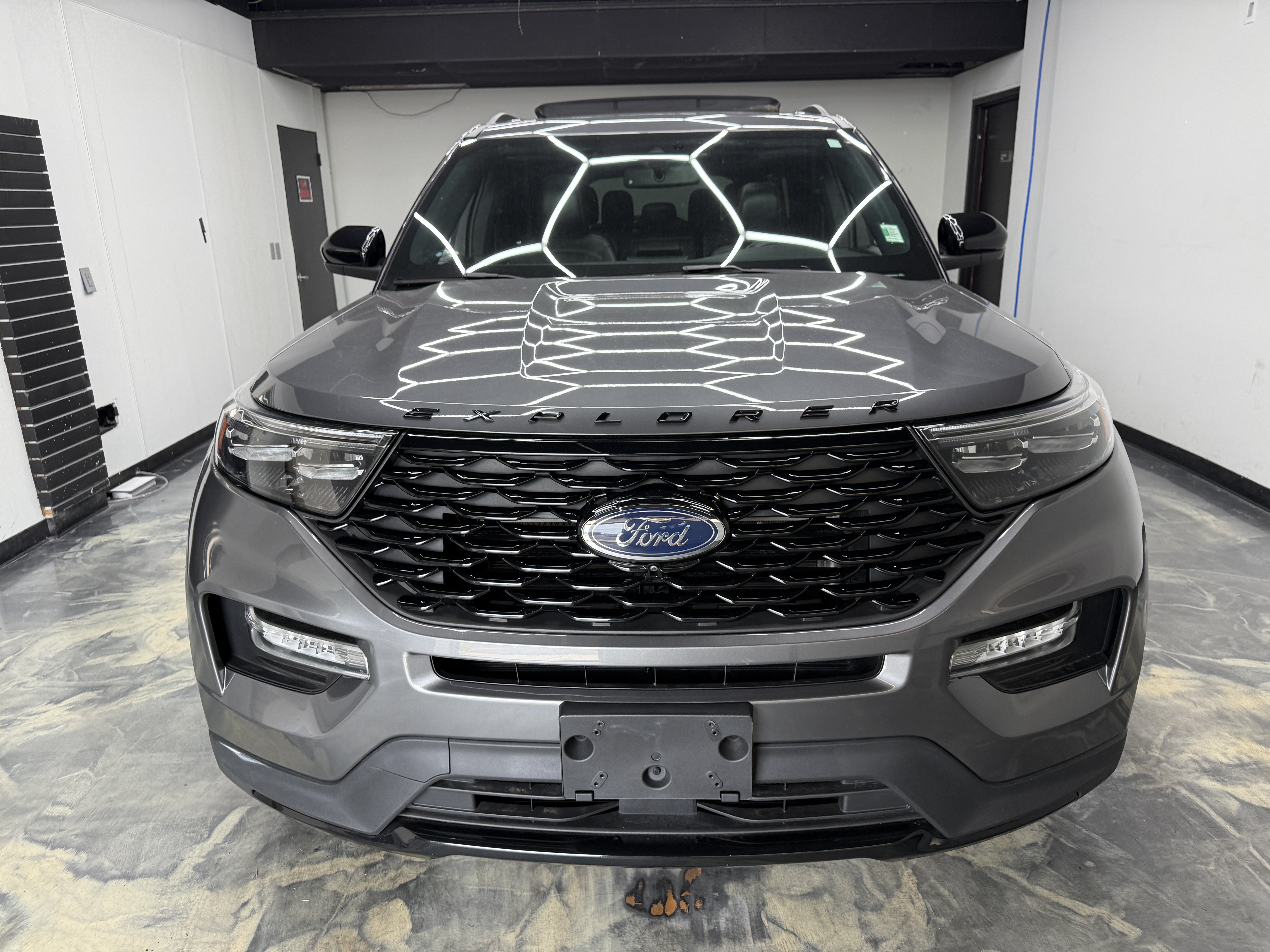 Used 2022 Ford Explorer ST w/ ST Street Pack AWD/4WD image 7