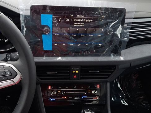 New 2026 Volkswagen Jetta SE image 16