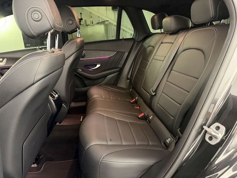 Used 2022 Mercedes-Benz GLC 300 4MATIC image 22