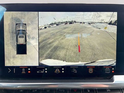 Certified 2025 Chevrolet Silverado 1500 High Country image 15