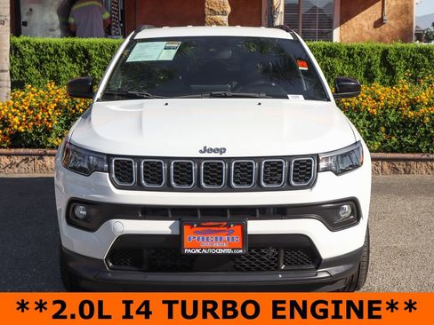 Used 2024 Jeep Compass Latitude w/ Convenience Group image 3