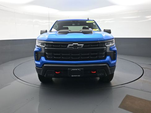 New 2026 Chevrolet Silverado 1500 LT Trail Boss w/ LPO, Dark Essentials Package AWD/4WD image 8