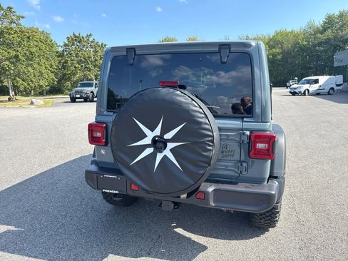 New 2025 Jeep Wrangler Willys image 10