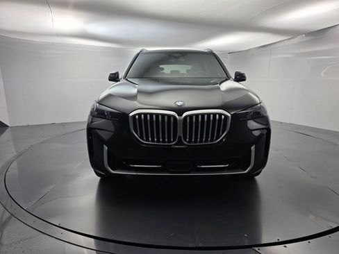 Used 2024 BMW X5 sDrive40i w/ Parking Assistance Package RWD image 2