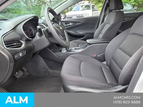 Used 2024 Chevrolet Malibu LT FWD image 3