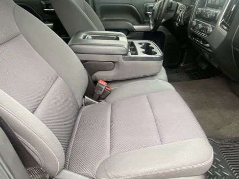 Used 2018 Chevrolet Silverado 1500 LT w/ All Star Edition image 16