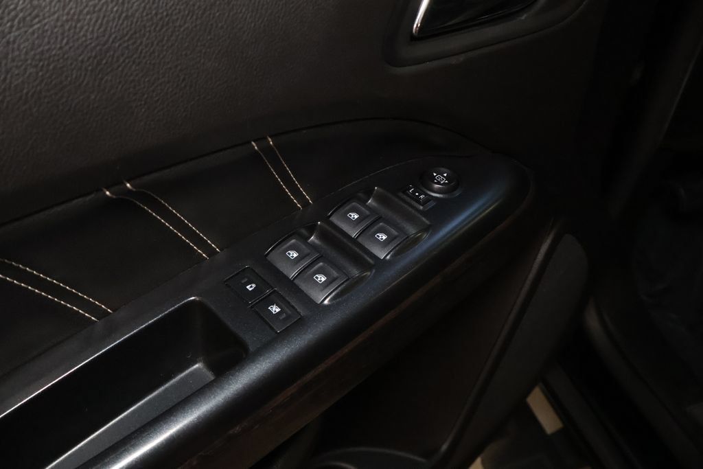 Used 2021 GMC Canyon Denali AWD/4WD image 11