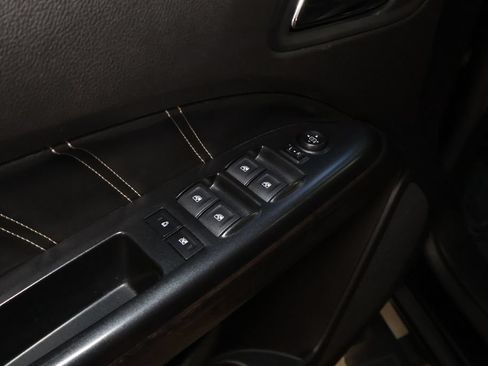 Used 2021 GMC Canyon Denali AWD/4WD image 11