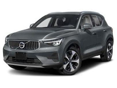 Certified 2024 Volvo XC40 B5 Ultimate w/ Protection Package Premier