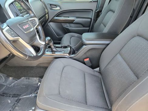 Used 2018 GMC Canyon SLE w/ SLE Convenience Package image 17
