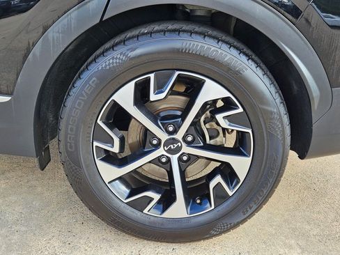 Used 2023 Kia Sportage EX FWD image 24
