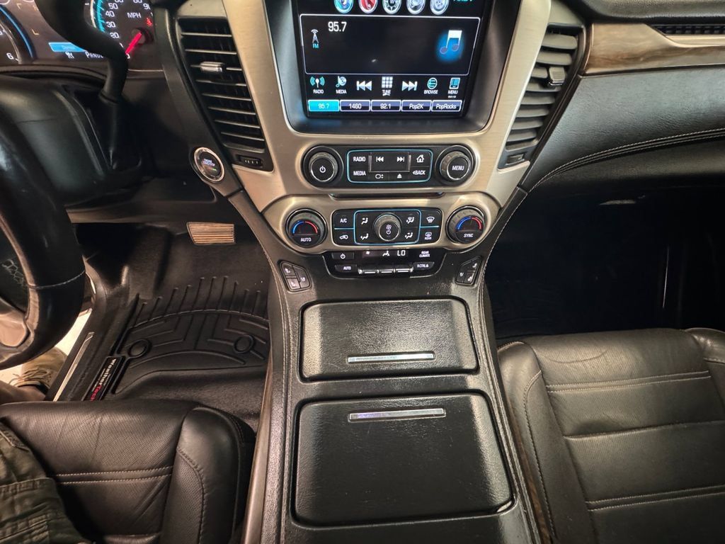 Used 2018 GMC Yukon XL Denali w/ Open Road Package AWD/4WD image 15