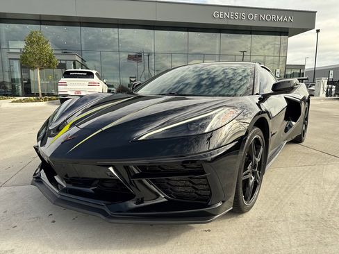 Used 2023 Chevrolet Corvette Stingray Preferred Conv w/ Z51 Performance Package image 2