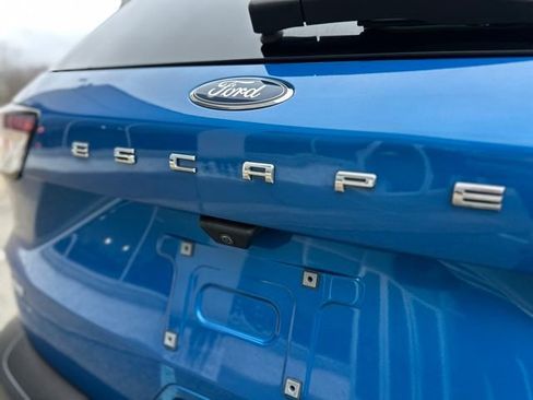 Used 2021 Ford Escape SE w/ Convenience Package image 10