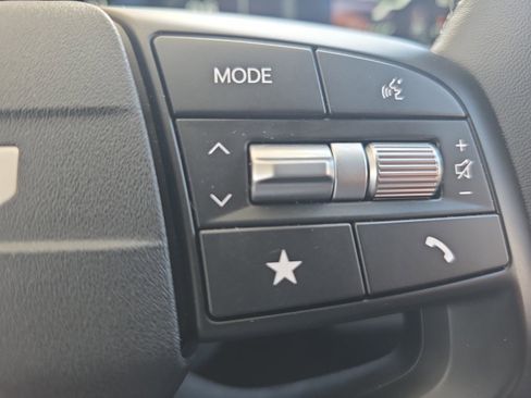 Certified 2025 Kia K4 EX image 23