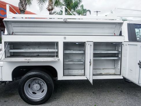 Used 2019 Ford F450 XL w/ XL Value Package RWD image 12