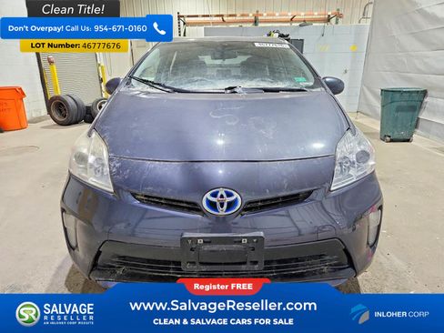 Used 2014 Toyota Prius Two FWD image 7