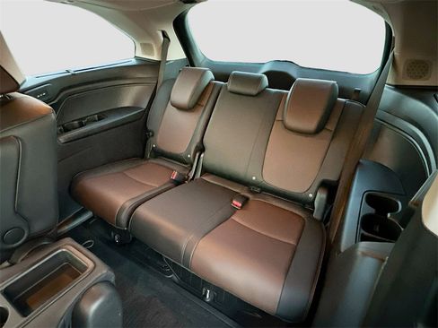Used 2025 Honda Odyssey Elite image 29