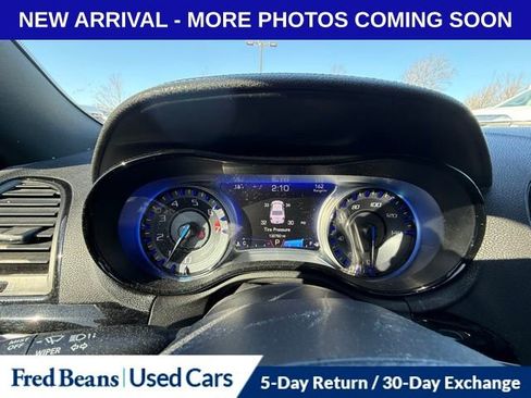 Used 2017 Chrysler 300 S image 18