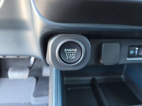 New 2026 Ford Maverick Lobo AWD/4WD image 25