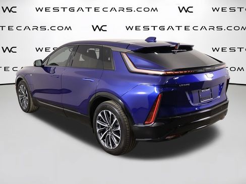 Used 2024 Cadillac Lyriq Sport RWD image 47