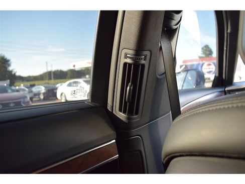 Used 2021 Audi A8 L 4.0T w/ Executive Plus Package image 37