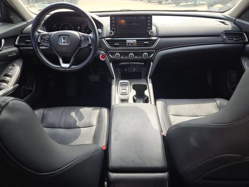 Used 2018 Honda Accord EX-L image 16