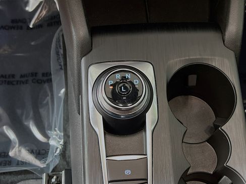 Used 2024 Ford Escape Active image 24