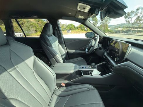 Certified 2024 Lexus TX 500h AWD w/ Technology Package image 9