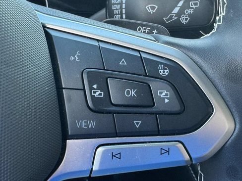 Used 2024 Volkswagen Atlas SEL AWD/4WD image 27