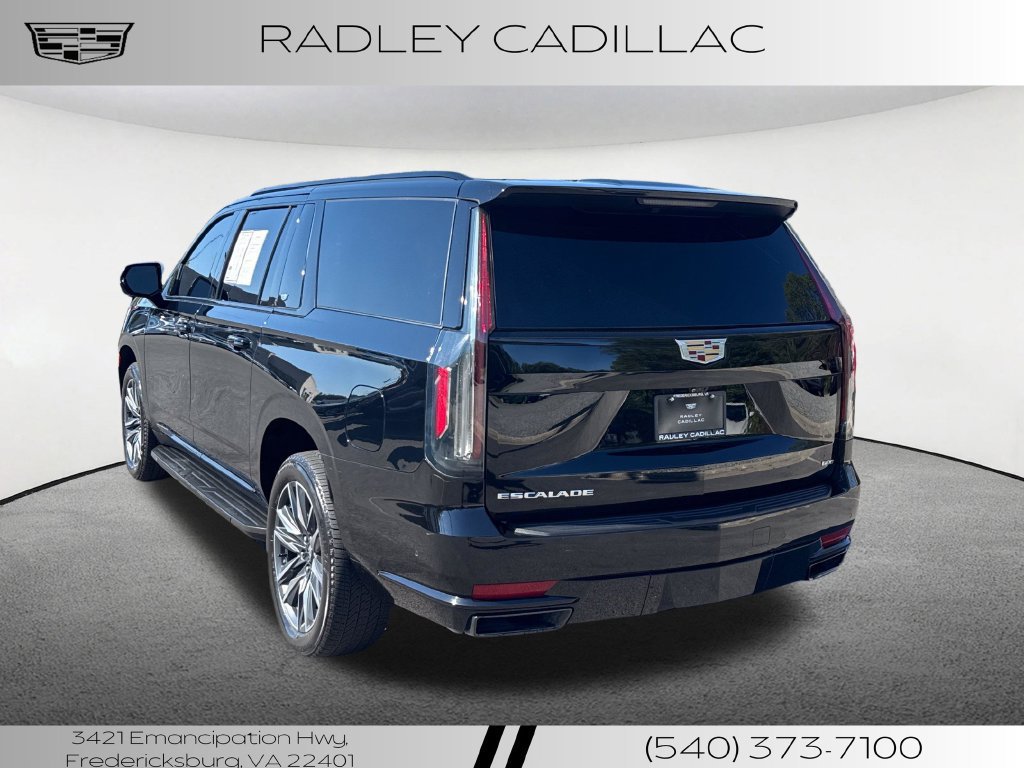 Used 2022 Cadillac Escalade ESV Sport AWD/4WD image 20