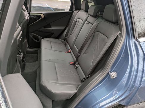 Used 2025 BMW X3 xDrive30i w/ Premium Package image 19