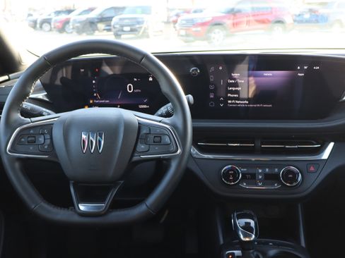 Used 2024 Buick Envista Preferred w/ Convenience I Package image 13