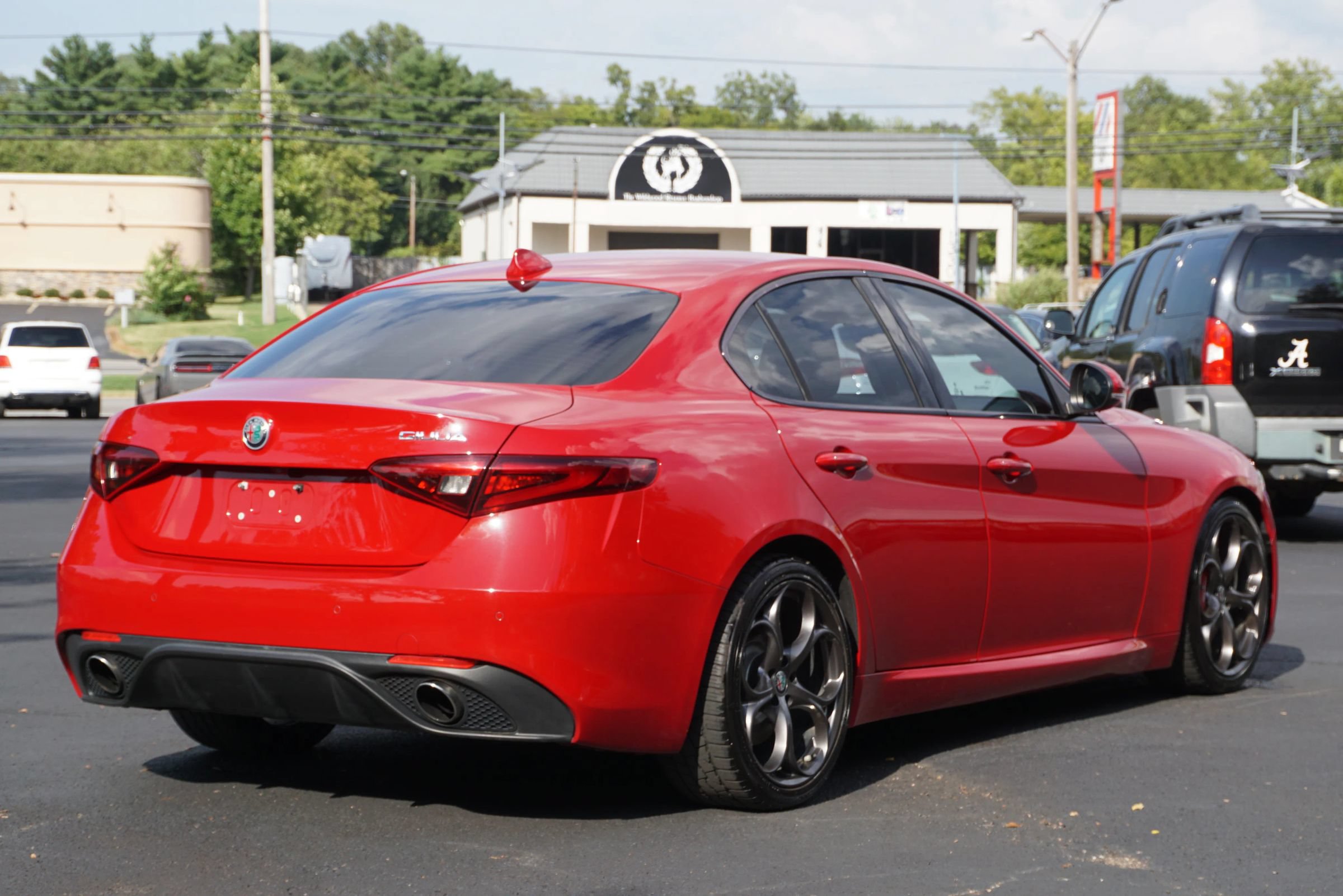 Used 2018 Alfa Romeo Giulia Ti Sport w/ Quick Order Package 22U Sport RWD image 7