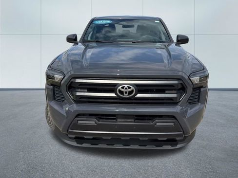 Used 2024 Toyota Tacoma SR AWD/4WD image 6