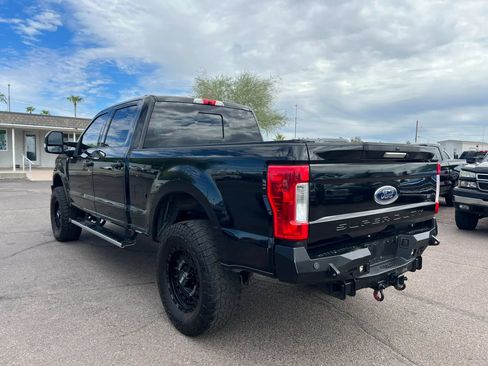 Used 2019 Ford F250 XLT w/ XLT Premium Package AWD/4WD image 3