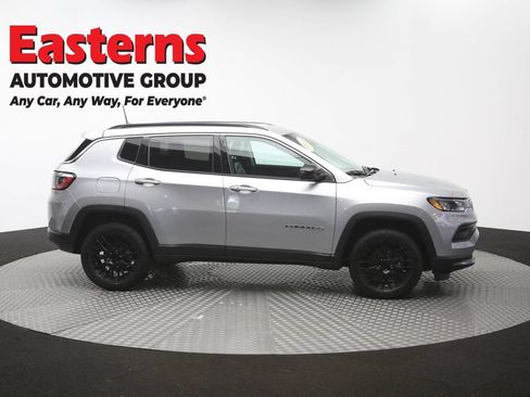 Used 2022 Jeep Compass Latitude AWD/4WD image 44