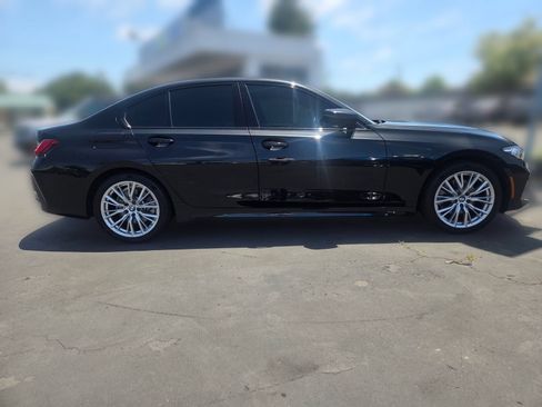 Used 2023 BMW 330i Sedan RWD image 3