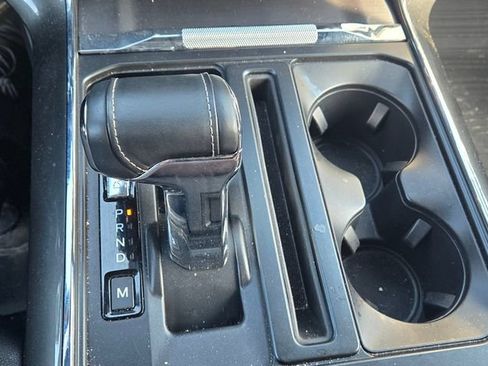 Used 2022 Ford F150 Lariat w/ Equipment Group 502A High AWD/4WD image 9