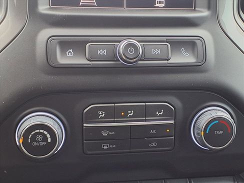 New 2026 Chevrolet Silverado 1500 Custom image 5