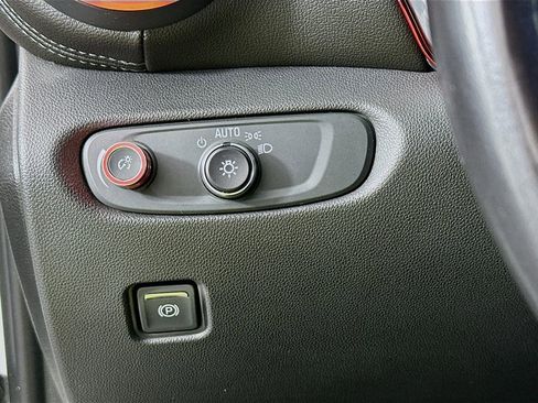 Used 2020 Chevrolet Blazer LT w/ Redline Edition image 10