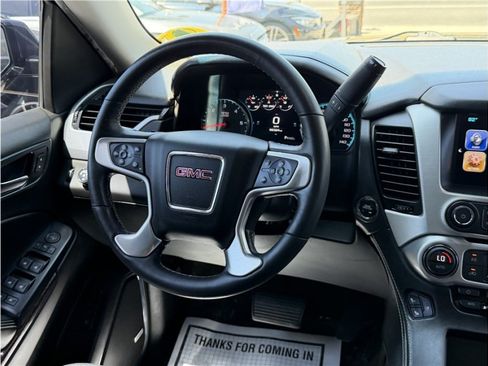 Used 2017 GMC Yukon SLT RWD image 41