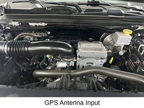 Used 2023 RAM 1500 Laramie AWD/4WD image 19