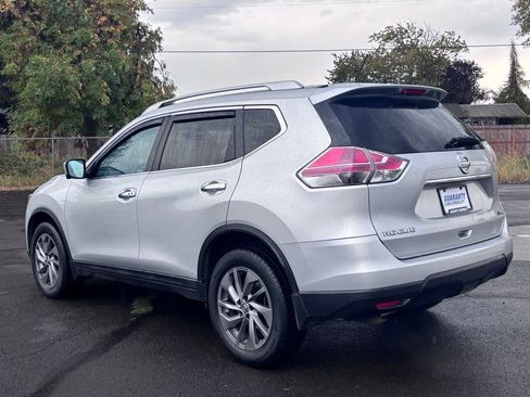 Used 2016 Nissan Rogue SL image 6