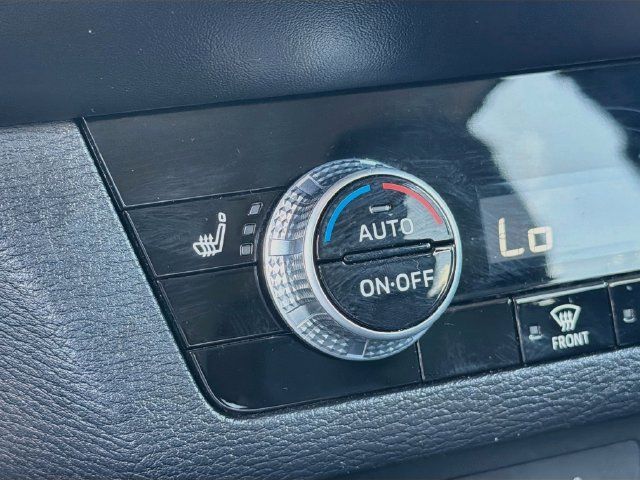 Used 2024 Mitsubishi Outlander SE FWD image 21