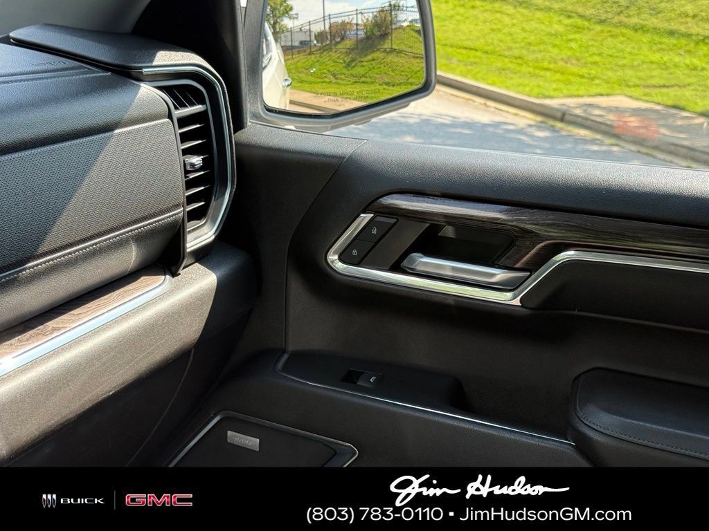 Certified 2023 Chevrolet Silverado 1500 LTZ w/ LTZ Premium Package AWD/4WD image 37