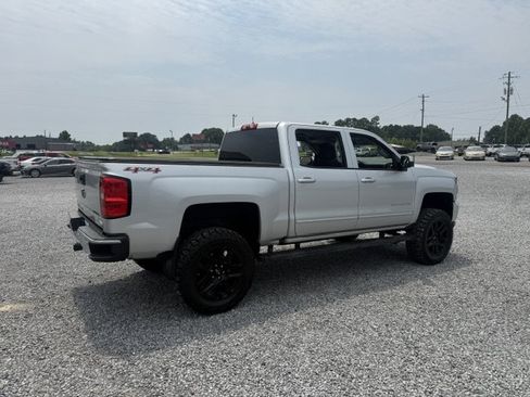 Used 2017 Chevrolet Silverado 1500 LT w/ All Star Edition AWD/4WD image 2
